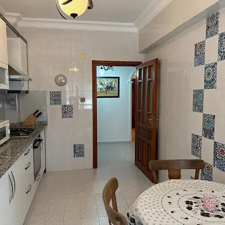 Apartment At The Cleopatra With A Balcony