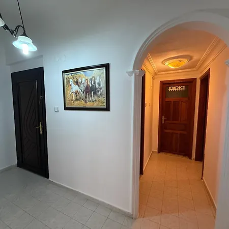Apartment At The Cleopatra With A Balcony Alanya